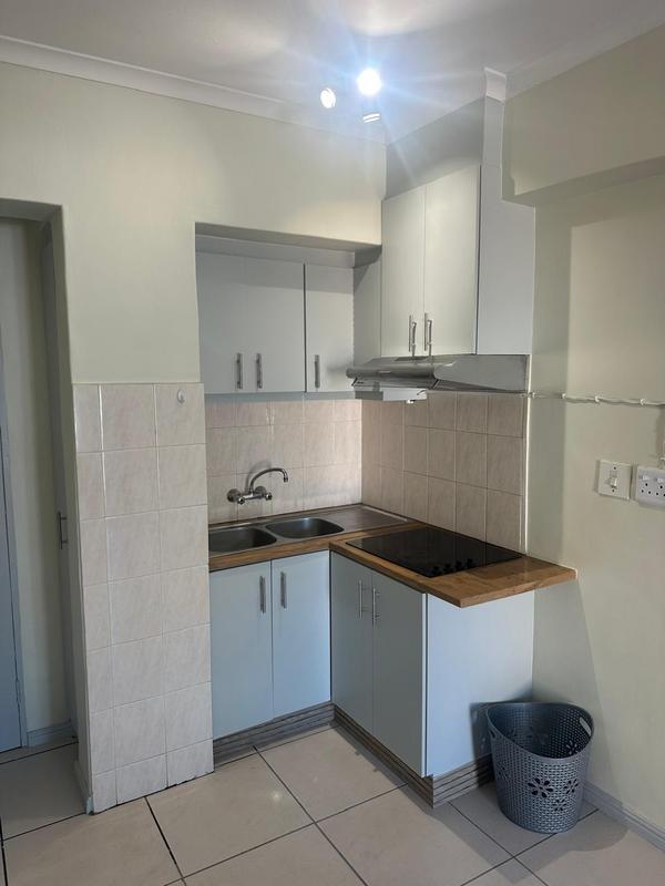 To Let 1 Bedroom Property for Rent in Fish Hoek Western Cape